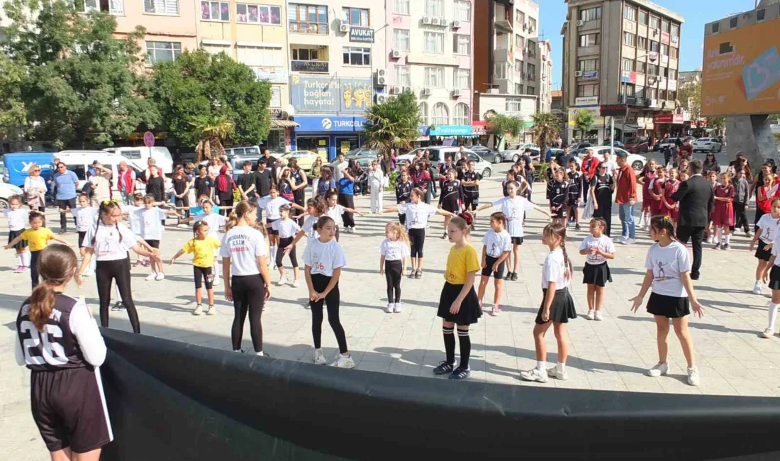 Burhaniye’de İlçe Gençlik ve Spor Müdürlüğü öncülüğünde düzenlenen Amatör Spor