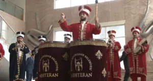 Ankara Meclisi Anadolu Birliği’nin düzenlediği toplantıda vatandaşlar, siyasetçilerle bir araya