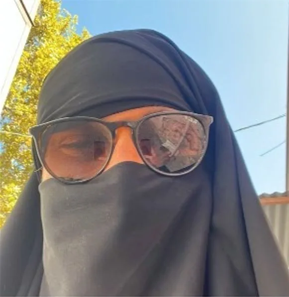 Ankara’da çarşaf giyerek sokakta gezen erkek şahıs gözaltına alındı. Edinilen