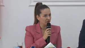 Antalya Gazeteciler Cemiyeti’nin (AGC) geleneksel “Basın Sohbetleri” programının ekim ayı