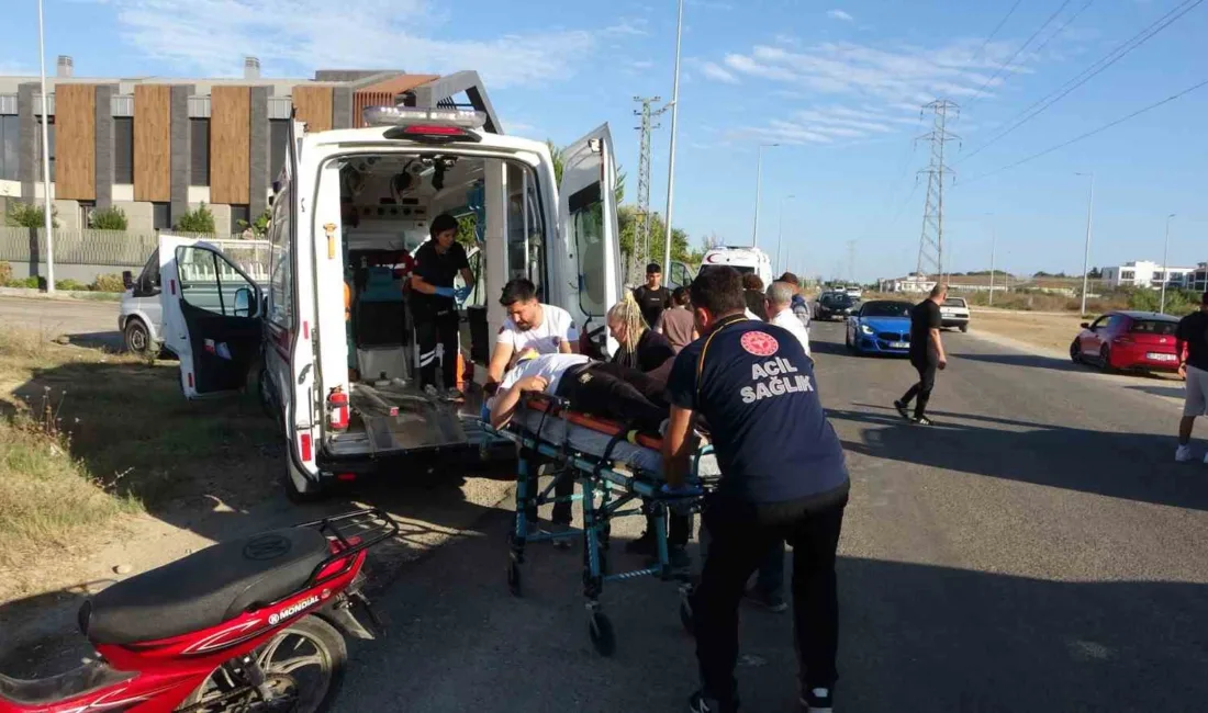 Antalya’nın Manavgat ilçesinde 14 yaşındaki çocuğun kullandığı motosikletin kamyonetle çarpışması