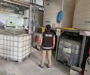 Antalya’da polis ekiplerince Kepez ve Muratpaşa ilçelerinde düzenlenen operasyonda 14