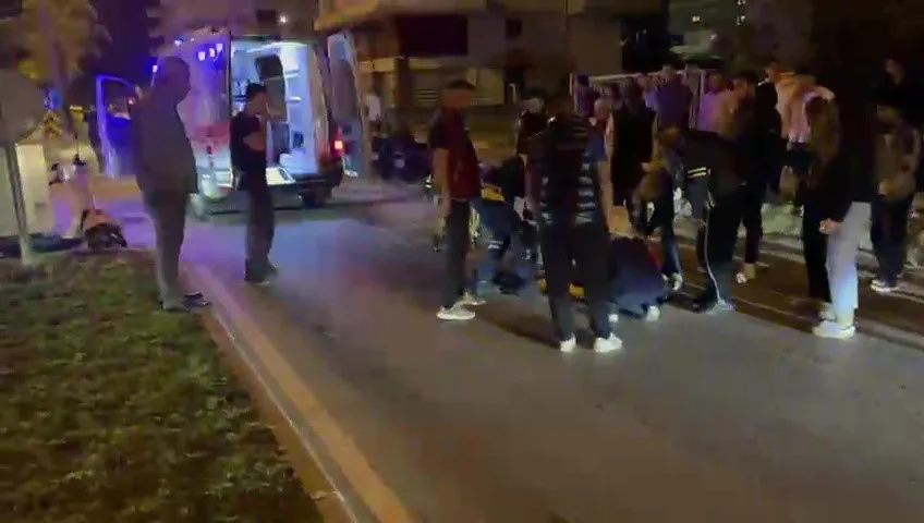 Antalya’nın Manavgat ilçesinde U dönüşü yapan otomobile çarpan motosiklet sürücüsü