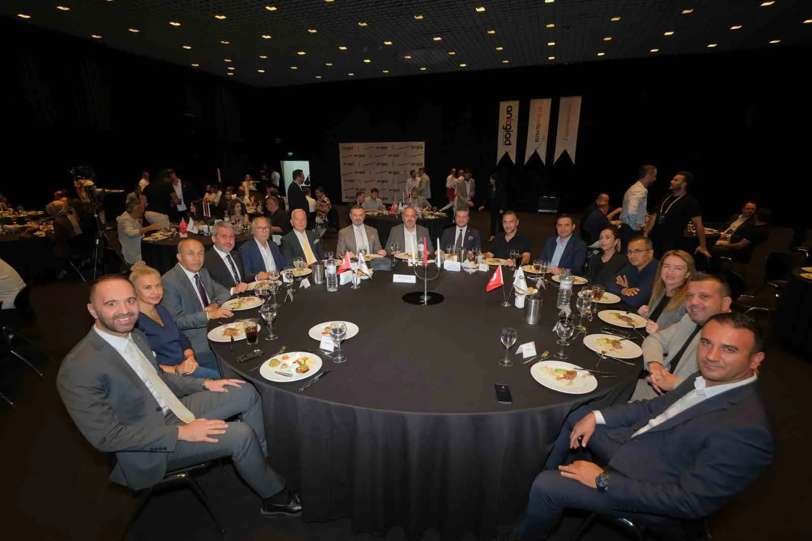 Antalya Genç İş İnsanları Derneği (ANTGİAD), 2025-2026 çalışma döneminin ilk