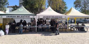 Gaziantep’in Araban ilçesinde çeşitli kurumların ve hayırseverlerin desteğiyle Gazze yararına