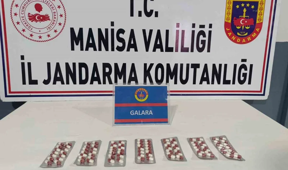 Manisa’nın Salihli ilçesinde jandarma ekiplerinin düzenlediği operasyonda, aracında ve evinde