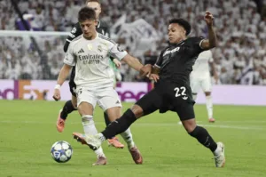 UEFA Şampiyonlar Ligi’nin 3. haftasında Arda Güler’in forma giydiği Real