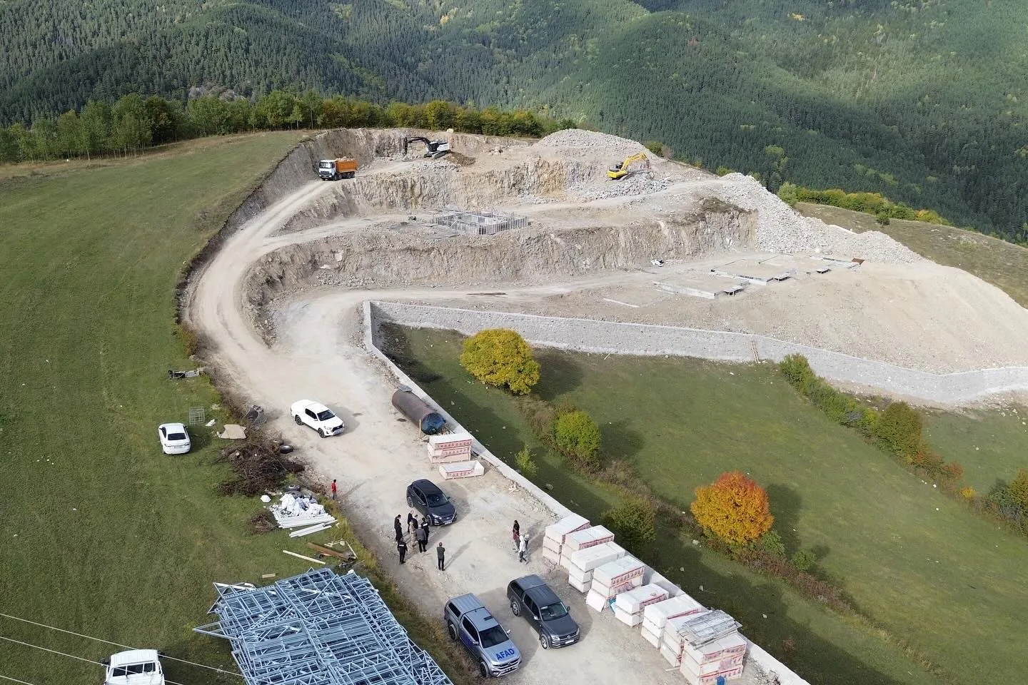 Ardahan Valisi Hayrettin Çiçek, Posof ilçesi Savaşır köyünde AFAD ve