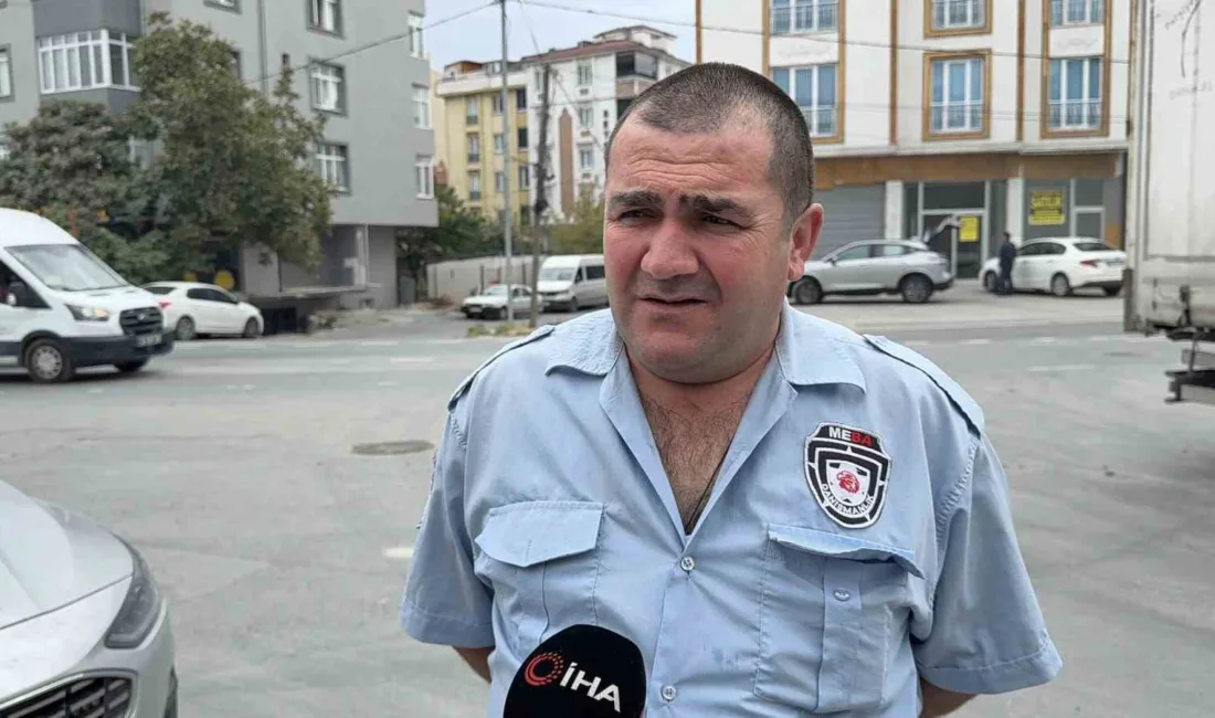 İstanbul’un Arnavutköy ilçesinde üzerinde “polis” yazılı yelek bulunan kişinin araçtan