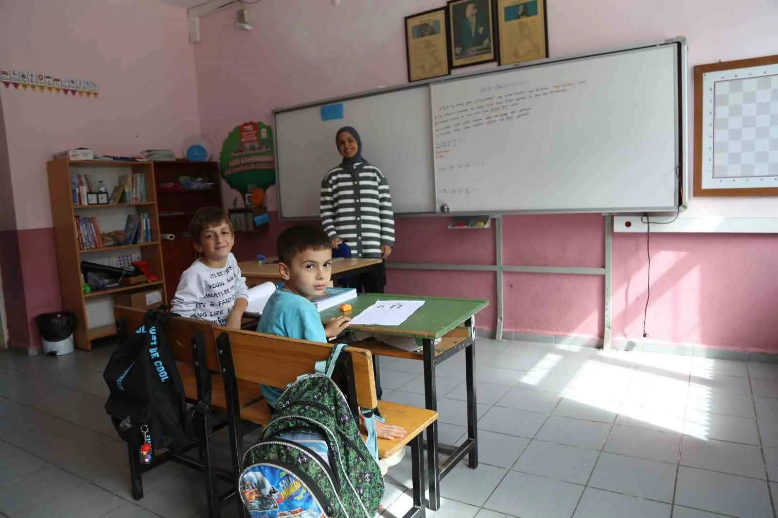 Artvin’in Şavşat ilçesine bağlı Meydancık köyünde bulunan ilkokul ve anaokulunda