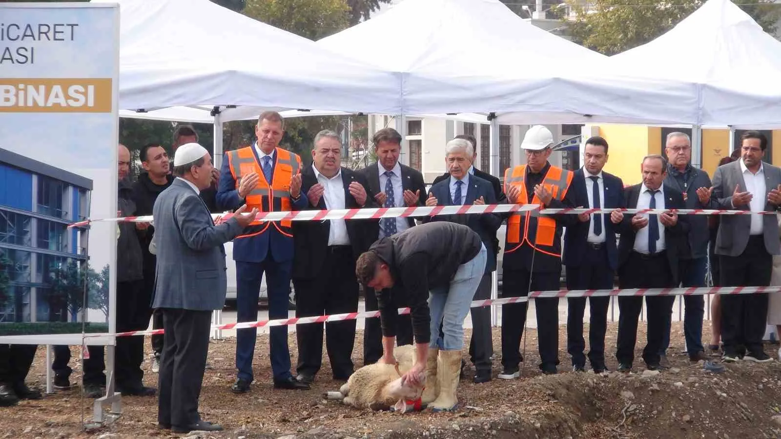 Manisa Ticaret Borsası, 100. yılında kente modern bir hizmet binası