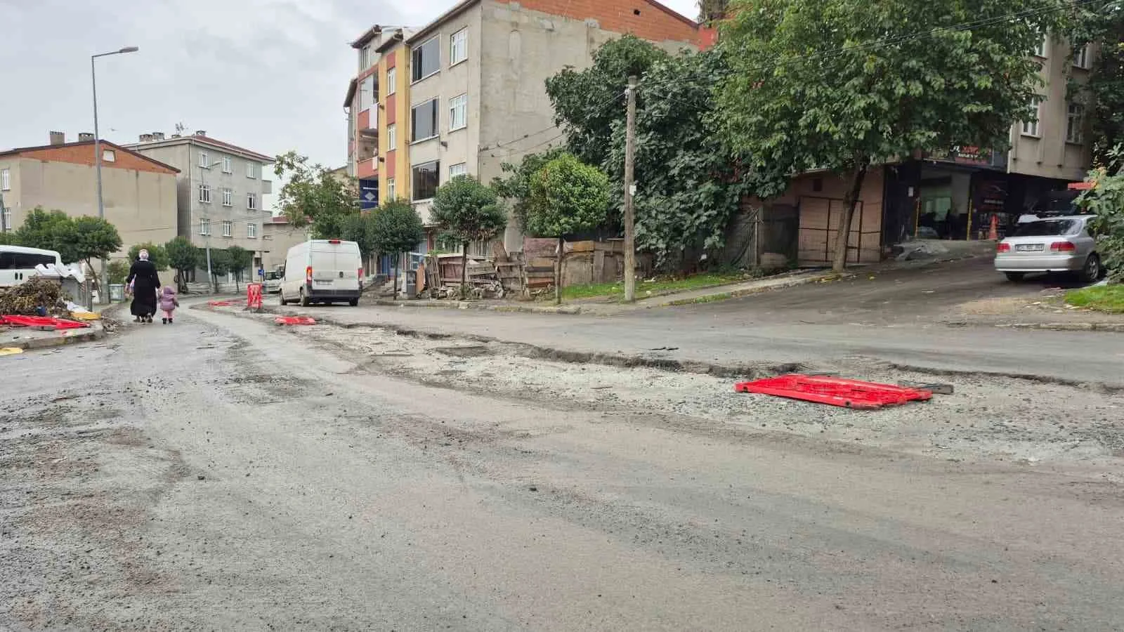 İSTANBUL (İHA) Avcılar’da yolun karşısına geçmek isteyen 7 yaşındaki çocuğa