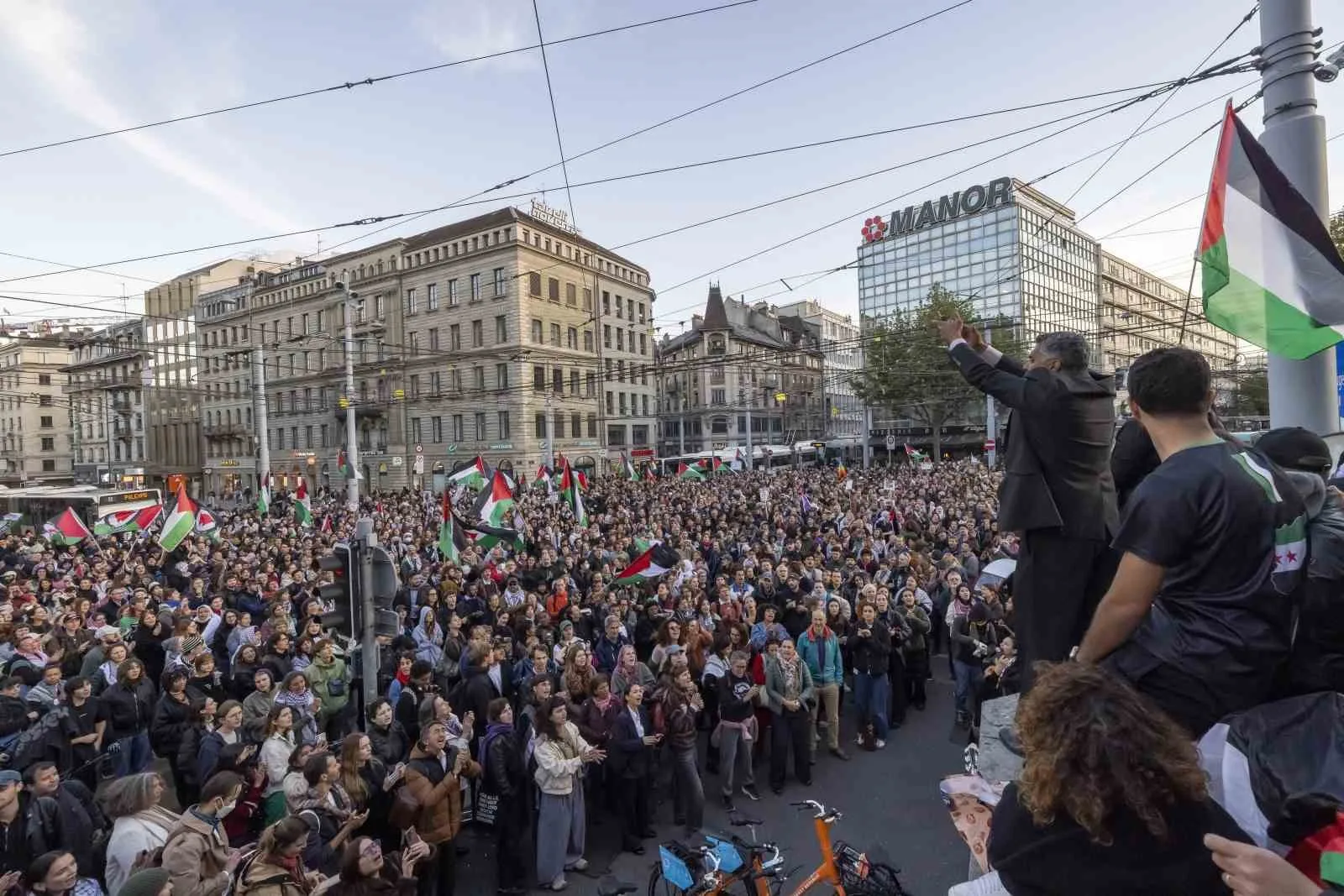 Avrupa ülkelerinde, İsrail’in Küresel Sumud Filosu’na yönelik müdahalesini ve Gazze