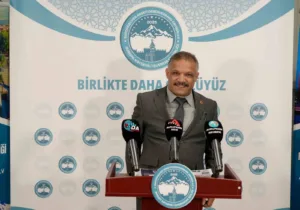 Avrupa Kayserili İşverenler Birliği (AKİB) Kurucu Genel Başkanı, iş insanı