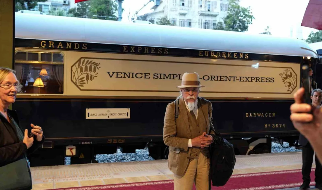 Avrupa’dan yola çıkan Orient Express İstanbul’a geldi. Bakırköy Marmaray durağına