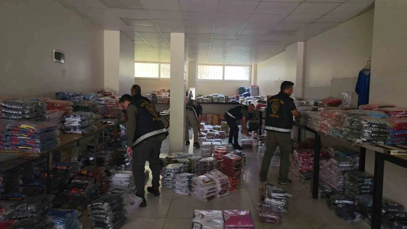 Aydın İl Emniyet Müdürlüğü Güvenlik Şube Müdürlüğü ekipleri gerçekleştirdikleri çalışma