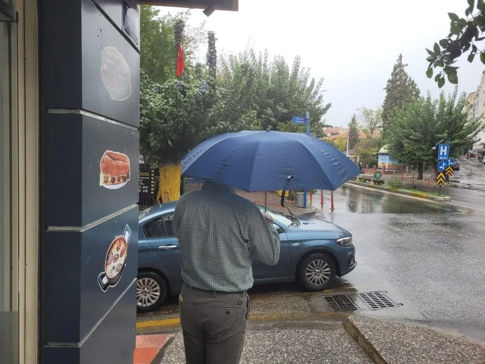 Aydın’da bugün akşam saatlerinden itibaren yağışlı havanın etkili olması bekleniyor.