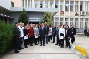 Aydın Atatürk Devlet Hastanesi tarafından düzenlenen ’Evde Sağlık Hizmetleri Hemşireliği