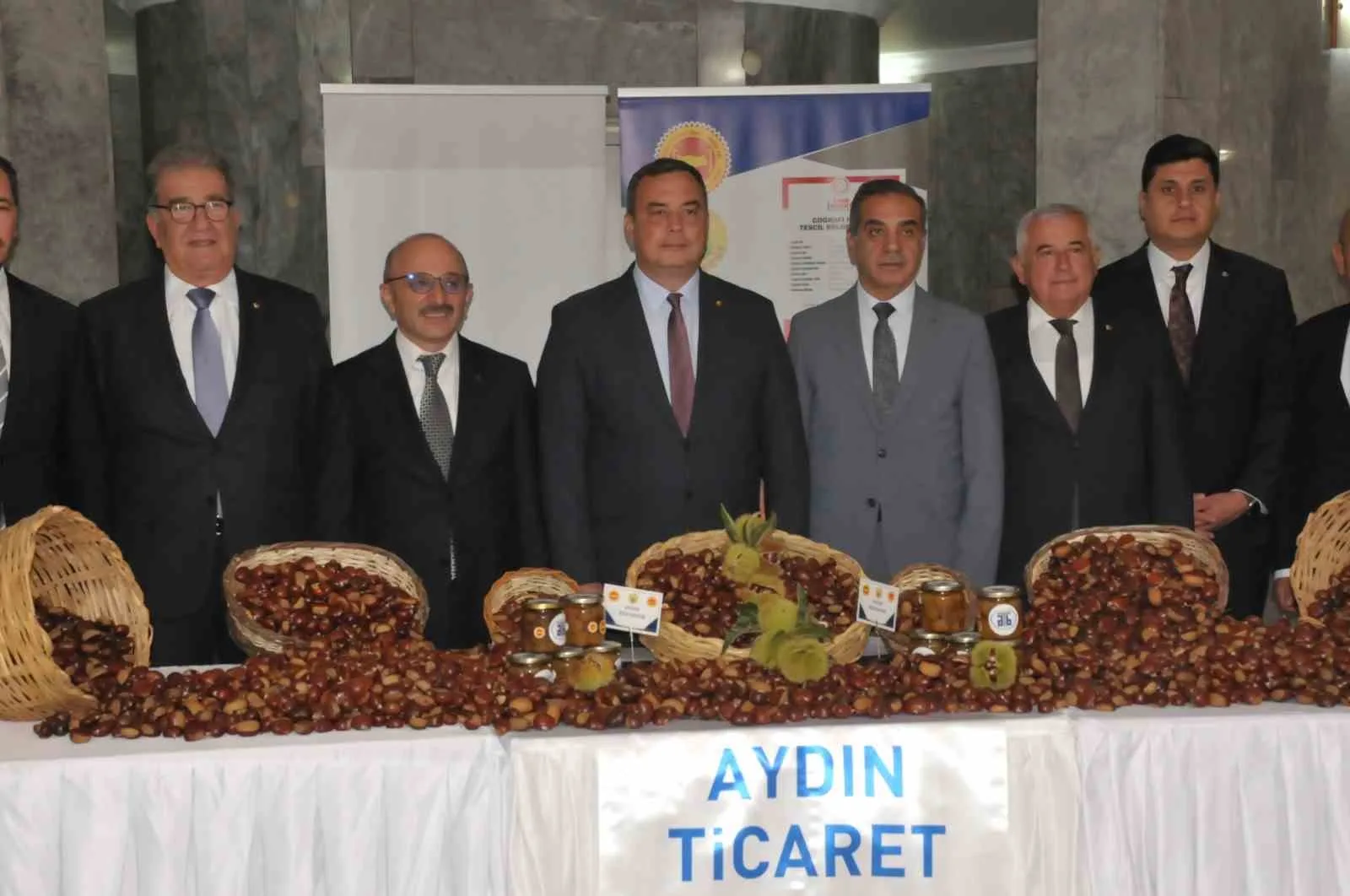 Aydın’ın AB Coğrafi İşaret Tescilli kestanesinde 2025 sezonu ilk mahsulleri,