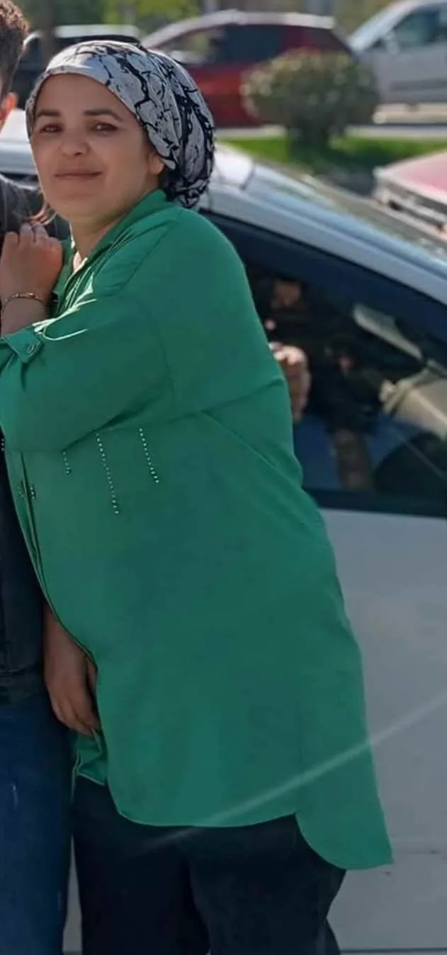 Zonguldak’ın Çaycuma ilçesinde yaşayan 71 yaşındaki Hüseyin Derin, boşandığı halde