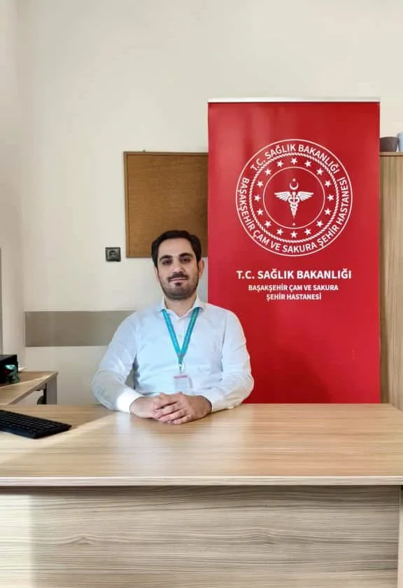 Ayrılma kaygısı, çocukların sevdikleri kişilerden (özellikle anne-baba) uzakta kalma düşüncesiyle