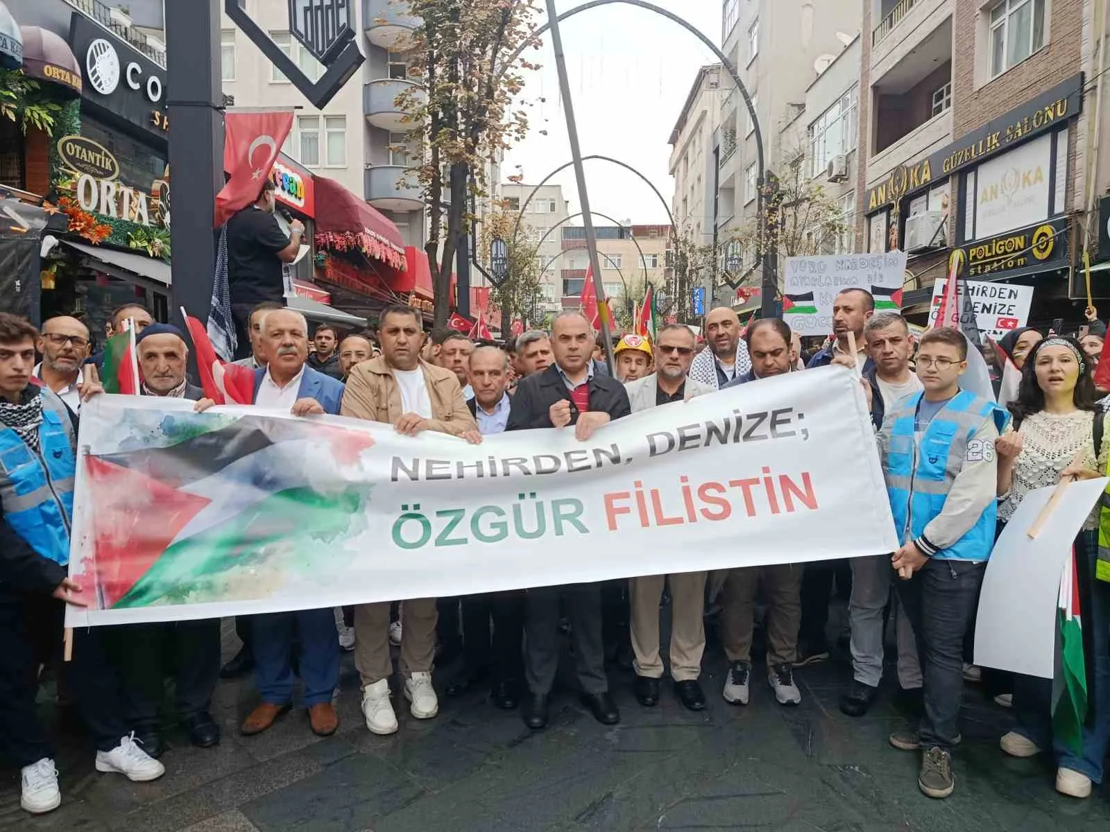 Bağcılar Belediyesi ve TÜGVA iş birliğiyle, 7 Ekim’in yıl dönümünde