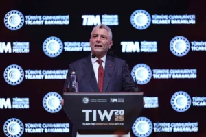 Ticaret Bakanı Ömer Bolat, Almanya’ya ihraç edilmek üzere 100 adet