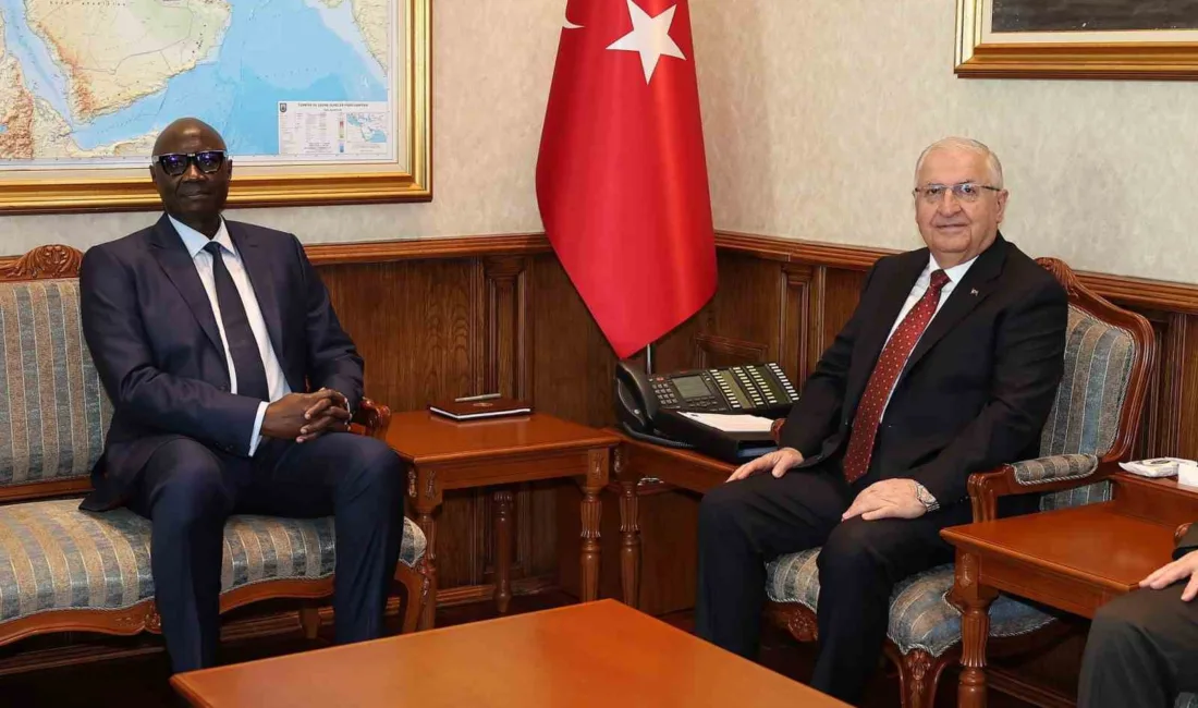 Millî Savunma Bakanı Yaşar Güler, Senegal Silahlı Kuvvetler Bakanı Birame