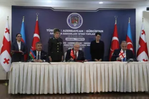 Türkiye-Azerbaycan-Gürcistan Savunma Bakanları 12. Toplantısı, Ankara’da gerçekleştirildi. Milli Savunma Bakanı