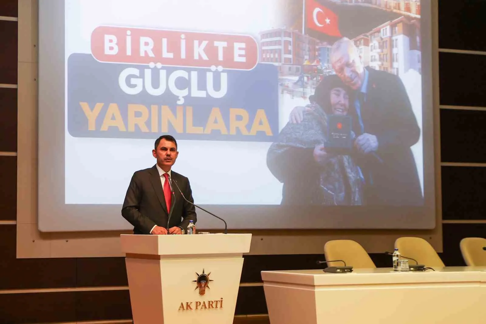 AK Parti İl Ekonomi İşleri Başkanları İstişare Toplantısı’na katılan Çevre,