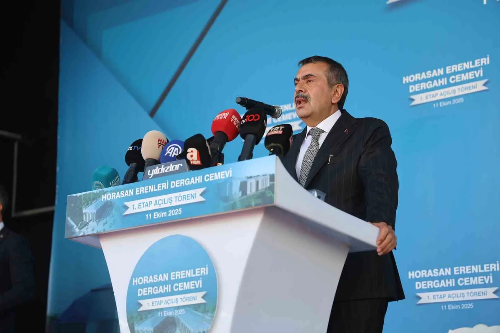 Eğitimde milli birlik anlayışına vurgu yapan Milli Eğitim Bakanı Yusuf