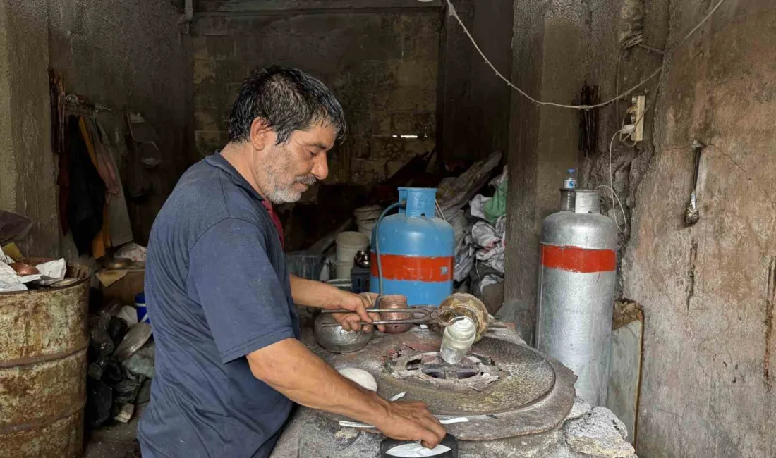 Gaziantep’te henüz 7 yaşındayken başladığı kalaycılık mesleğini 58 yıldır severek