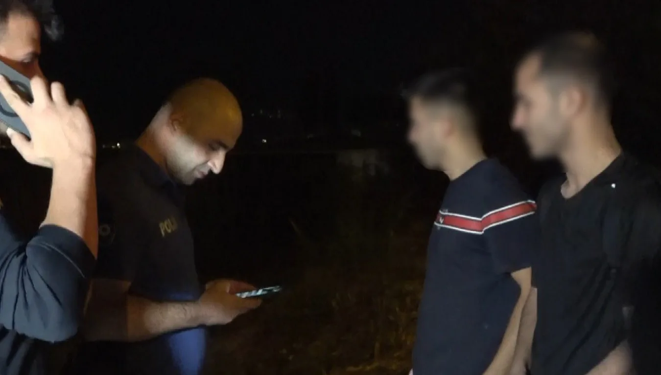 Antalya’da balık tutmak için falezlere inen iki genç, çıkış yolunu