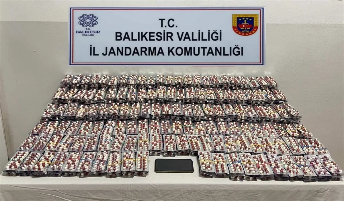 Balıkesir’de düzenenen uyuşturucu operasyonlarında 22 şüpheli yakalandı. Edinilen bilgiye göre,