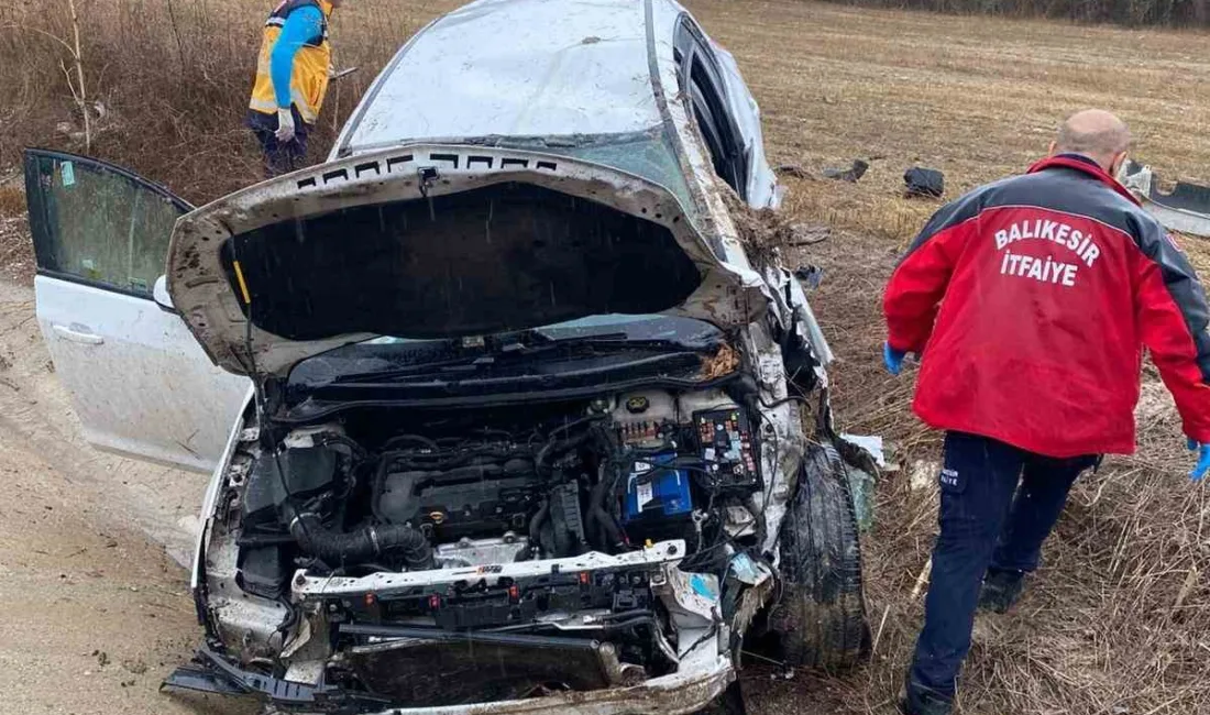 Balıkesir’in Bigadiç ilçesinde meydana gelen trafik kazasında 2 kişi yaralandı.