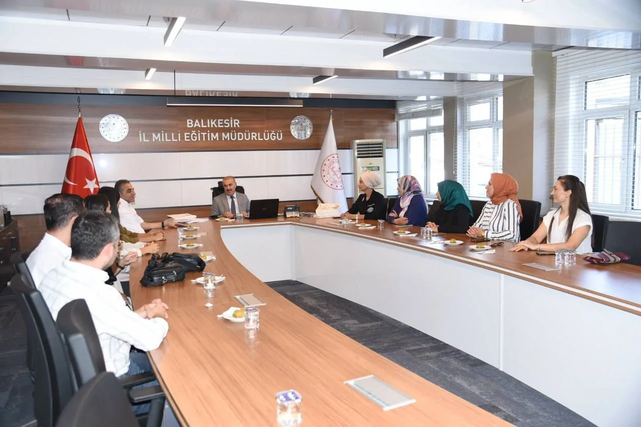 Milli Eğitim Bakanlığı tarafından yayımlanan Eğitimde Yapay Zekâ Politika Belgesi