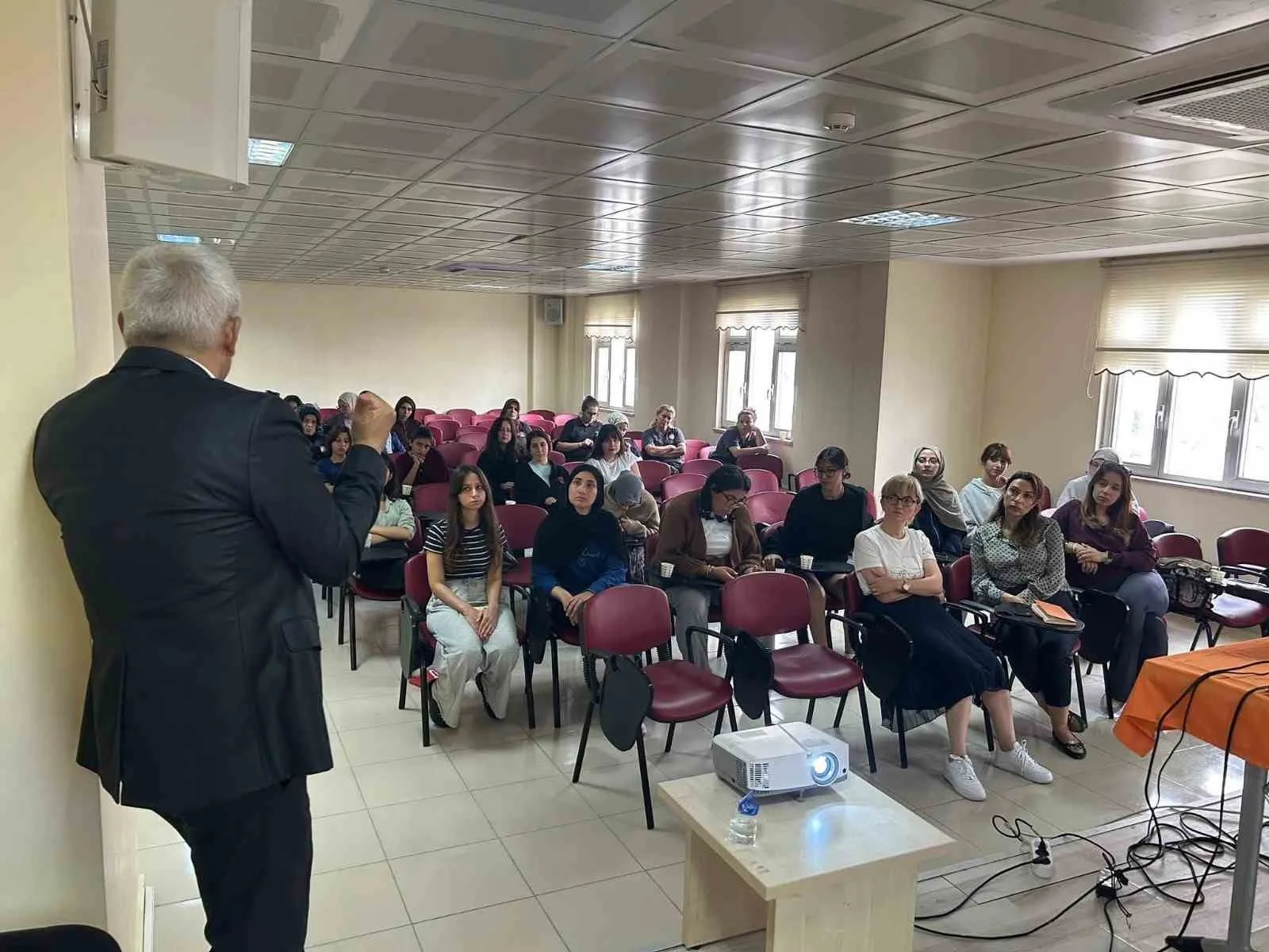 Manavgat Devlet Hastanesi Başhekimi Opr. Dr. Mehmet Deniz, KYK Manavgat