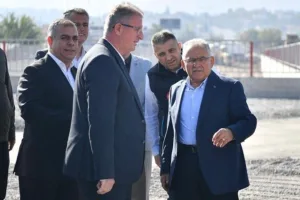 Kayseri Büyükşehir Belediye Başkanı Dr. Memduh Büyükkılıç, 85 günde tamamlanma