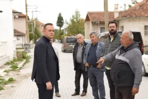 Denizli’de Çivril Belediye Başkanı Semih Dere, tüm mahallelerin daha modern,