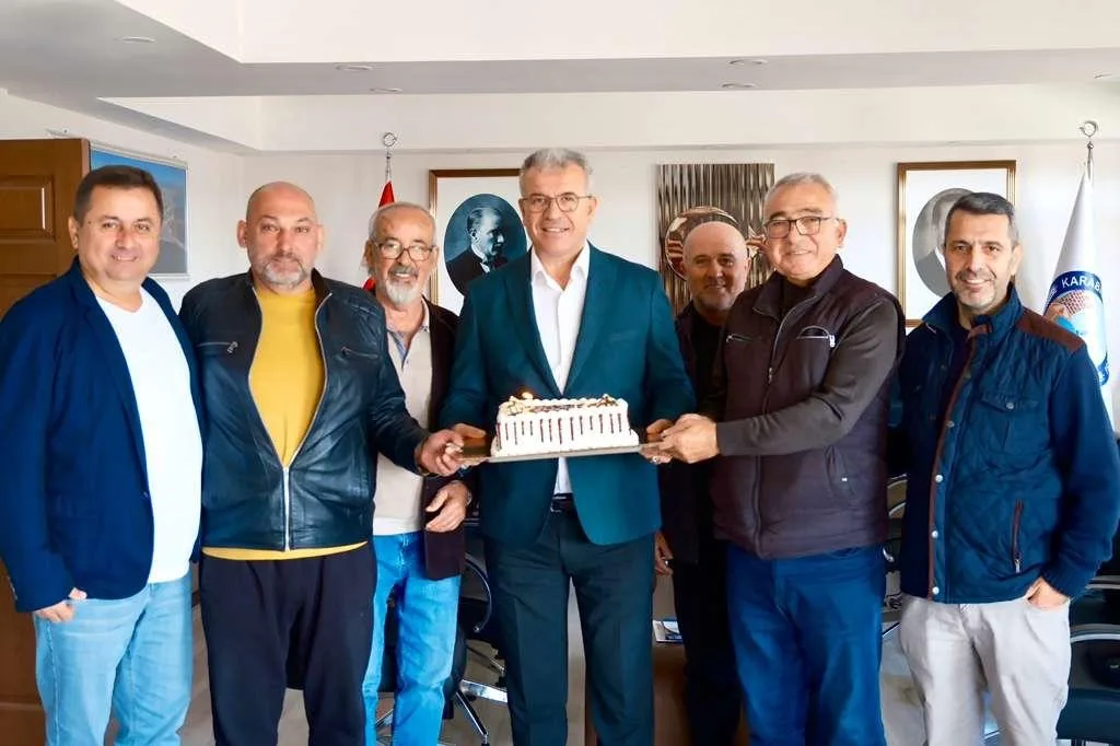 19 Ekim Muhtarlar Günü dolayısıyla Karabiga Belediyesi’nde anlamlı bir buluşma