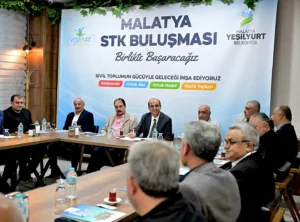 Yeşilyurt Belediye Başkanı Prof. Dr. İlhan Geçit, Malatya’da faaliyet gösteren