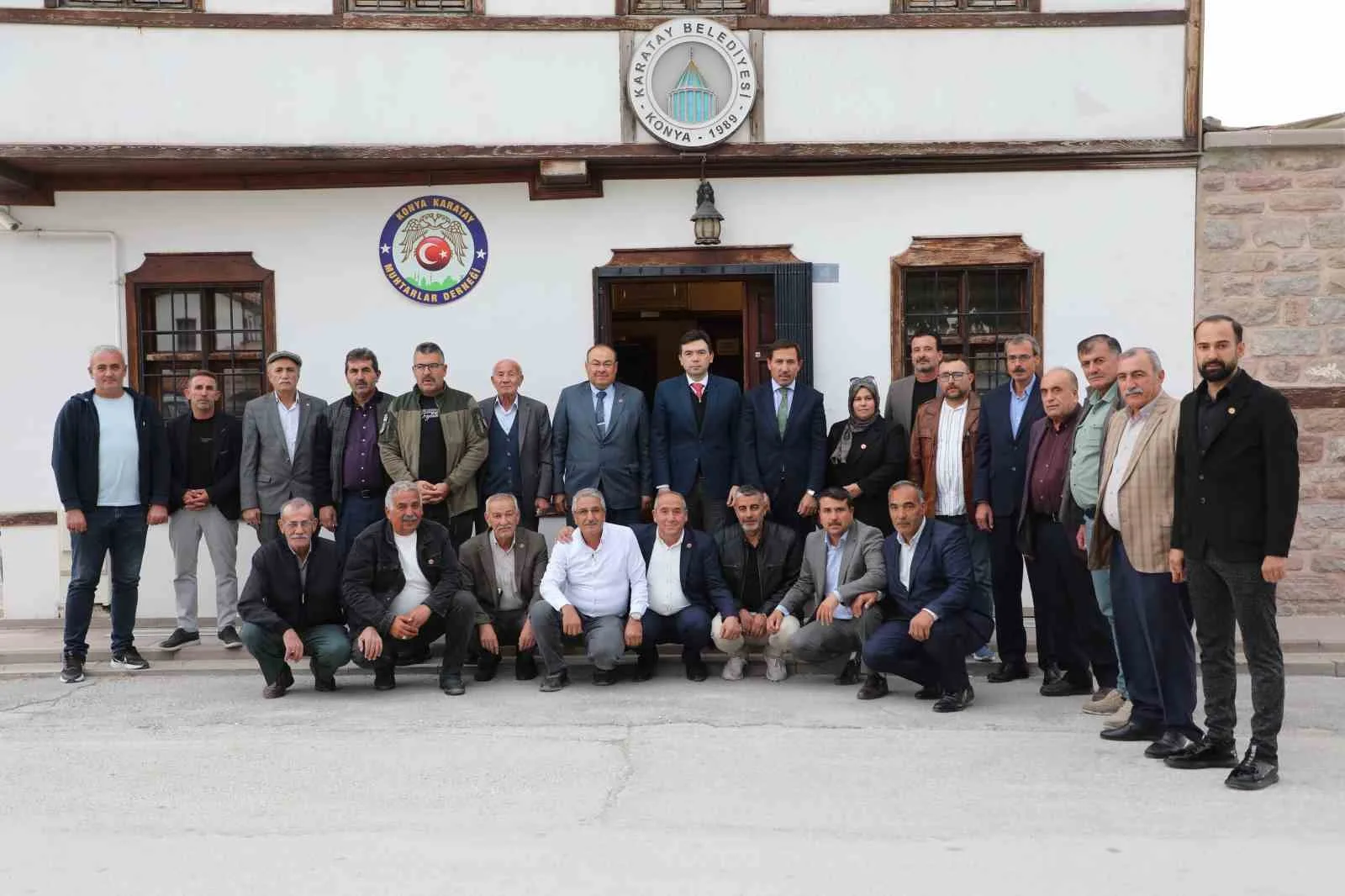 Konya’nı Karatay İlçe Belediye Başkanı Hasan Kılca, Karatay Kaymakamı Cengiz