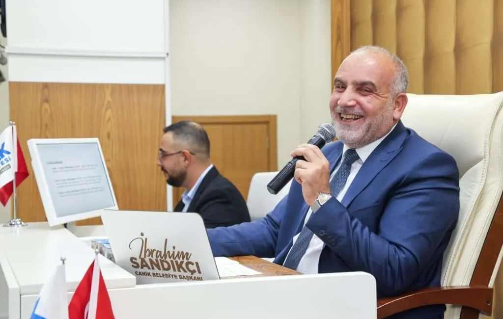 Samsun’un Canik Belediye Başkanı İbrahim Sandıkçı, ‘borçsuz belediye’ ünvanı ile