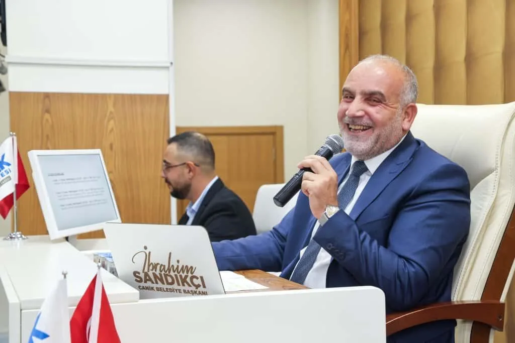 Samsun’un Canik Belediye Başkanı İbrahim Sandıkçı, ‘borçsuz belediye’ ünvanı ile
