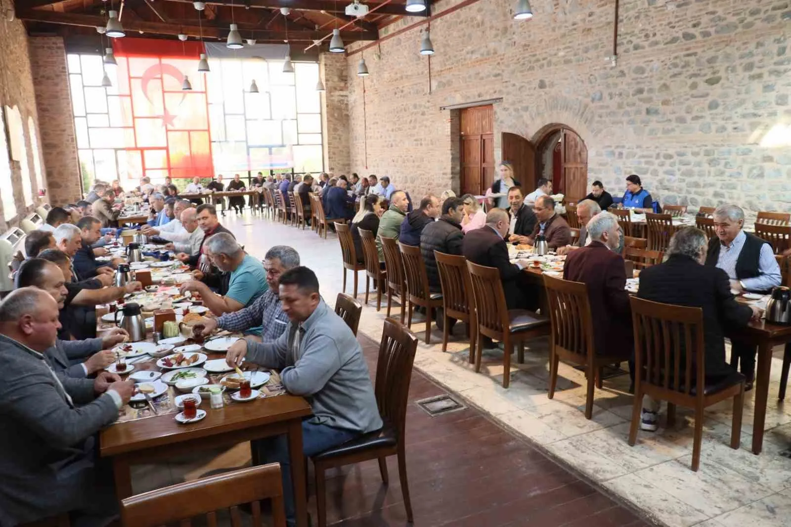 Nazilli Belediye Başkanı Dr. Ertuğrul Tetik, 19 Ekim Muhtarlar Günü