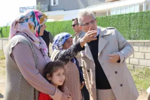Nazilli Belediye Başkanı Dr. Ertuğrul Tetik, sabah mesaisine saha ekiplerinin