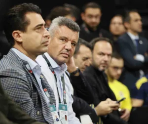 Türkiye Sigorta Basketbol Süper Ligi’nin 4. haftasında Galatasaray, sahasında Fenerbahçe’ye