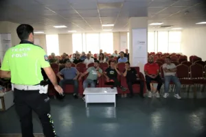Batman Trafik Tescil ve Denetleme Şube Müdürlüğü tarafından, öğrencilerin okul