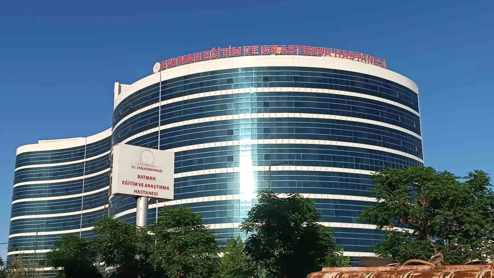 Batman kent merkezinde iki grup arasında çıkan silahlı kavgada 1