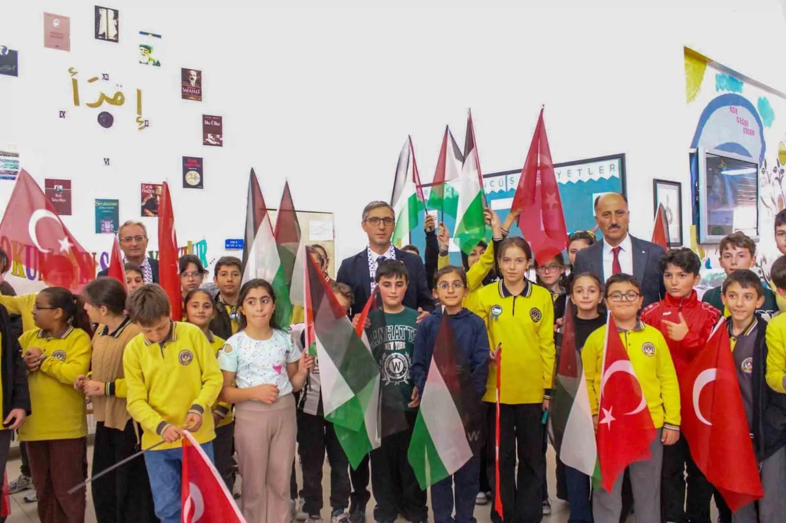 Bayburt’taki tüm okullar, Filistin halkının yaşadığı insanlık dramına sessiz kalmayarak,